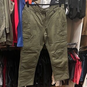 Carhartt Men's Cargo Pants - Olive Green